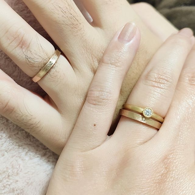 【鎌倉彫金工房の口コミ】 ◎指輪のデザイン

〈婚約指輪〉
素材　　 : K18YG(イエローゴールド)
デザ…