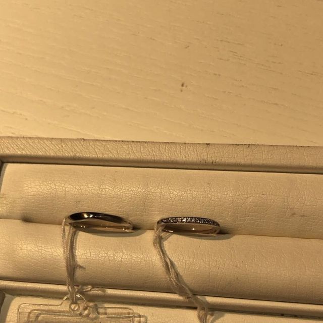 【LEGAN(レガン)の口コミ】 ウェーブのラインなので指がきれいに、長く見えるようです。メレダイヤが…