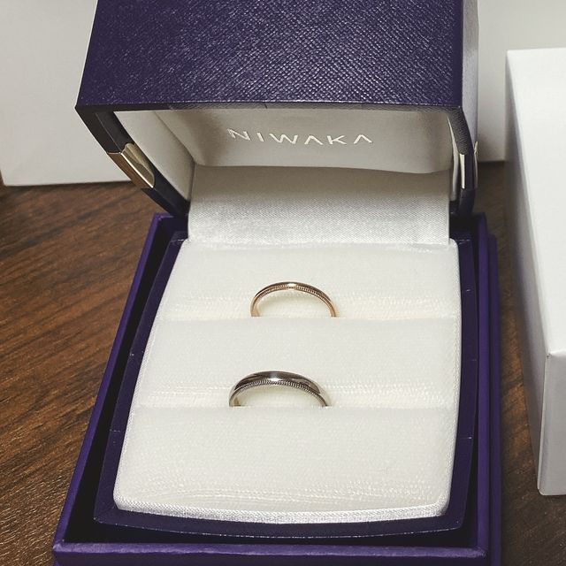 【俄(にわか)の口コミ】 婚約指輪で「エタニティ」タイプ、ブランドで俄を頂きました。結婚してか…