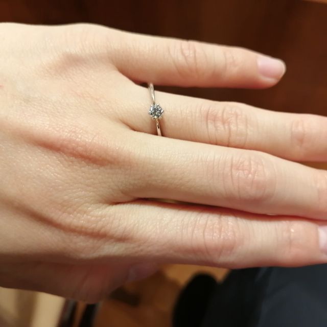 【TRECENTI(トレセンテ)の口コミ】 最終の決め手はダイヤモンドがテーブルクリーンで輝きが他のダイヤモンド…