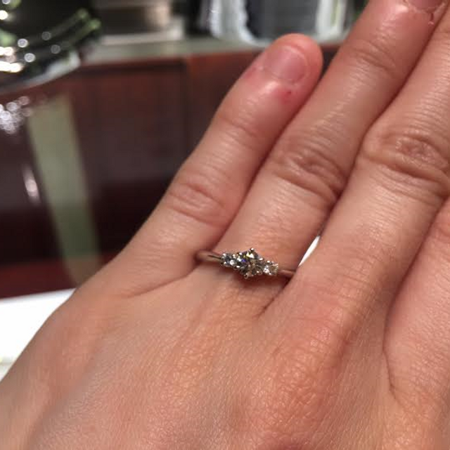 【MIKIMOTO(ミキモト)の口コミ】 結婚指輪と重ねづけたときに違和感の少ない組合せを探した結果、辿りつい…