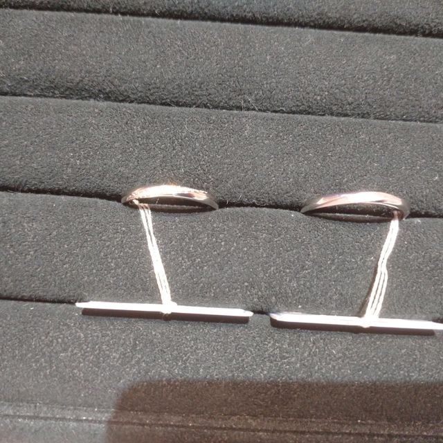 【TRECENTI(トレセンテ)の口コミ】 指輪をつけている時フィット感がある。
デザインも日常でも使えるし、華や…