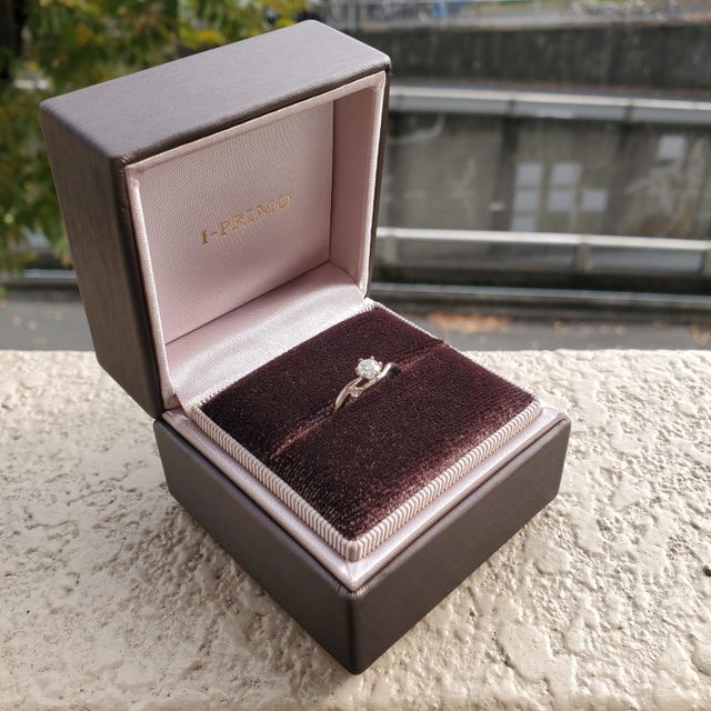 【アイプリモ(I-PRIMO)の口コミ】 指輪のデザインで候補が何個かありましたが、ピンクダイヤの鉱山が閉山す…