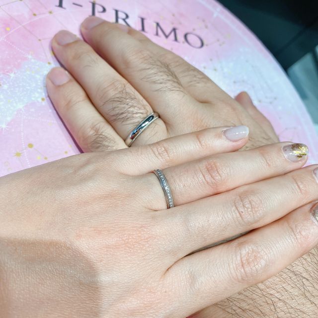 【アイプリモ(I-PRIMO)の口コミ】 ハーフエタニティのキラキラしたデザインが決め手でした。
男性用、女性用…