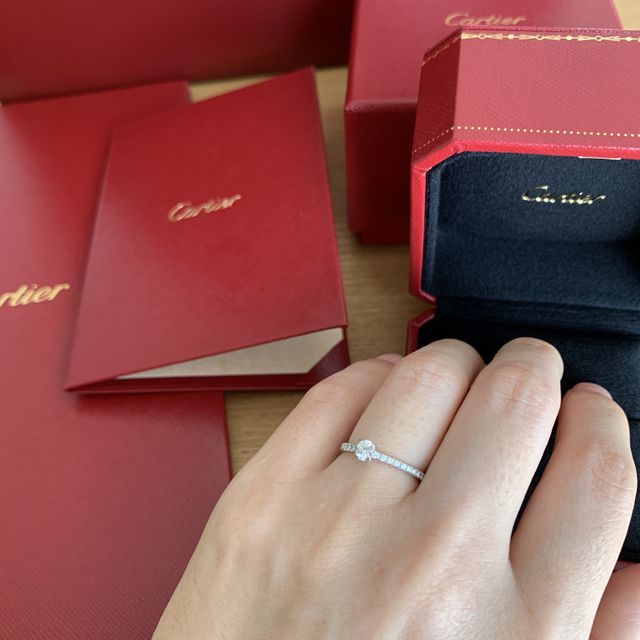 【カルティエ(Cartier)の口コミ】 普段から着けやすい指輪がいいなと思い、エタニティリングで探していまし…