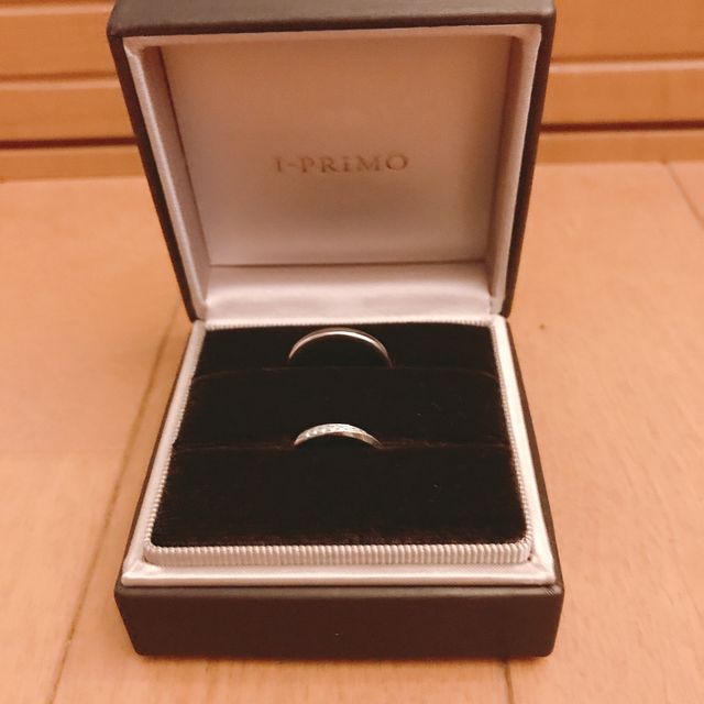 【アイプリモ(I-PRIMO)の口コミ】 ダイヤがついているけど、派手すぎないものを探していたのでこのリングに…