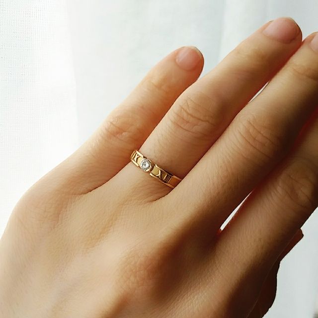 【ティファニー(Tiffany & Co.)の口コミ】 シンプルで華奢なデザインを求めていったのですが、試着してみるとある程…