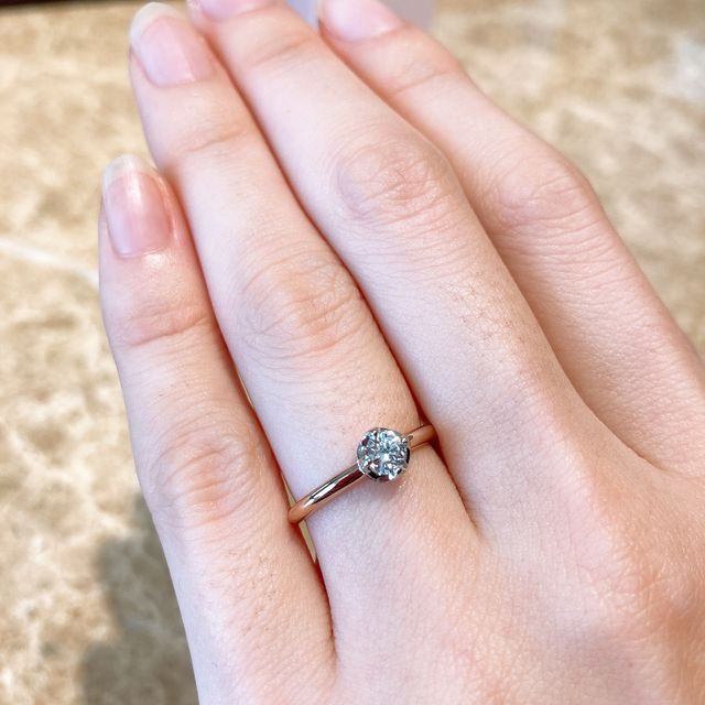 【Love Bond(ラブボンド)の口コミ】 デザインが好みでした。
もともと結婚指輪とセットでずっとつけていけるよ…