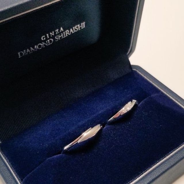 【銀座ダイヤモンドシライシの口コミ】 婚約指輪と重ね付けできる・ダイヤが目立つ・引っかからない・着け心地が…