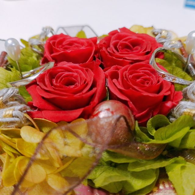 【SO(ソウ)の口コミ】 最初はウェーブタイプでプラチナとピンクゴールドのコンビネーションを探…