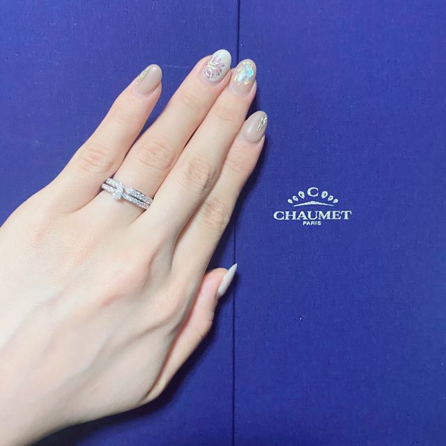 【ショーメ(CHAUMET)の口コミ】 デザインは最初からエタニティデザインで決めていました！婚約指輪を見に…