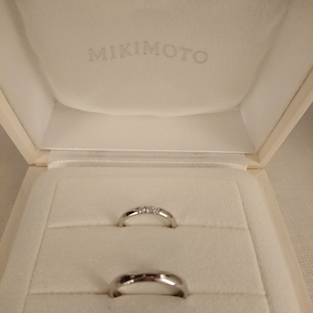 【MIKIMOTO(ミキモト)の口コミ】 ブランドは絶対にMIKIMOTOと決めていました。
日本の老舗ブランドでもある…
