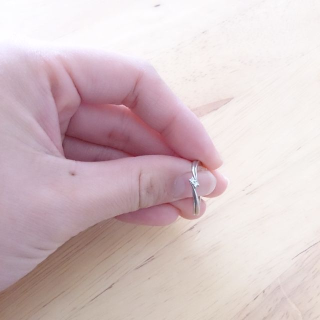 【アイプリモ(I-PRIMO)の口コミ】 婚約指輪をもらっていないので、婚約指輪と結婚指輪の中間のようなデザイ…