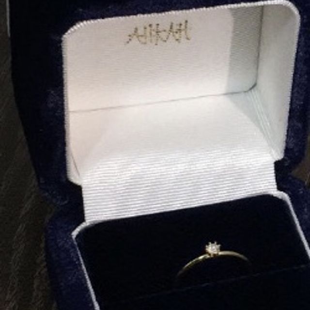 【AHKAH(アーカー)の口コミ】 普段もさり気なくつけられる指輪を希望していました。AHKAHの指輪はどれも…