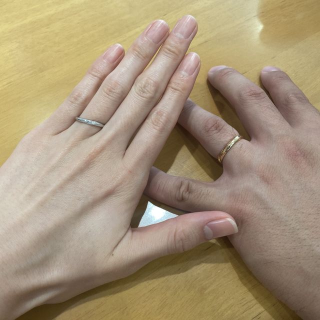 【俄(にわか)の口コミ】 仕事柄シンプルなものをと思っていましたが、試着したら最後。ダイヤの輝…