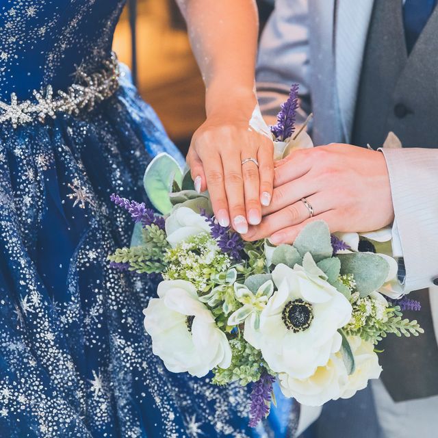 【俄(にわか)の口コミ】 【初桜】は、４つの素材から選択でき、石もホワイトダイヤモンドやピンク…