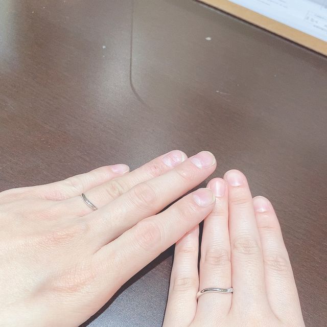 【TRECENTI(トレセンテ)の口コミ】 デザインが探していたものでした。
ダイヤの付いている位置が少し横なのが…