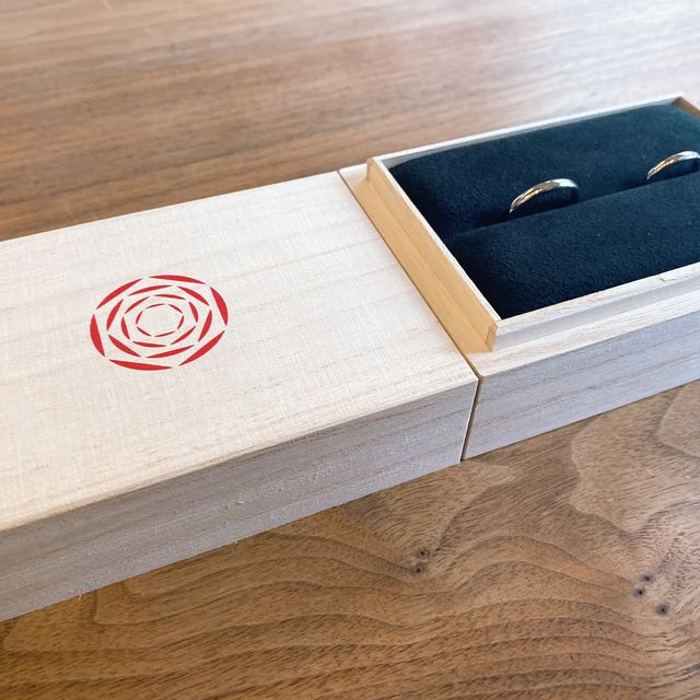 【出雲結(いずもゆい)の口コミ】 結婚指輪を探していたところ、インスタグラムで出雲結さんを見つけたのが…