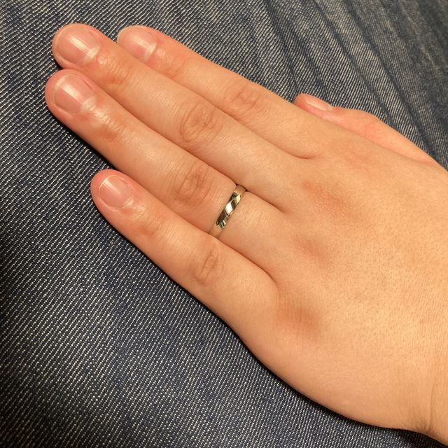 【ラザール ダイヤモンド(LAZARE DIAMOND)の口コミ】 【アプローズ】ハーフエタニティのデザインで探していた中で、こちらはセ…