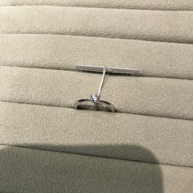 【TRECENTI(トレセンテ)の口コミ】 テーブルクリーンダイヤを見せてもらって、輝きが今まで見たものと全く違…