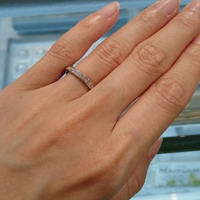 【宝寿堂(ほうじゅどう)の口コミ】 結婚指輪を探しており、雑誌でこちらのお店を知り足を運びました。まず種…