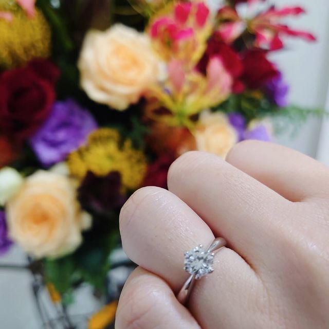 【宝寿堂(ほうじゅどう)の口コミ】 義母から譲り受けた立て爪の指輪をリフォームして頂きました。
要望をお伝…