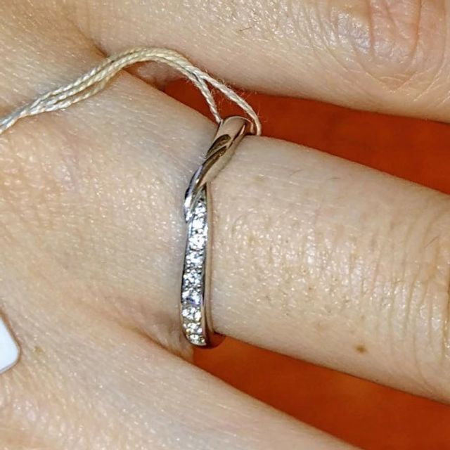 【TRECENTI(トレセンテ)の口コミ】 幅が細すぎず太すぎずちょうどよいバランスでつけ心地が抜群に良かったの…