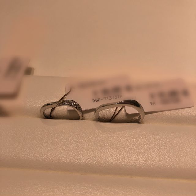 【MIKIMOTO(ミキモト)の口コミ】 重みと太さのあるリングです。
ブランドイメージからして安心感があります…