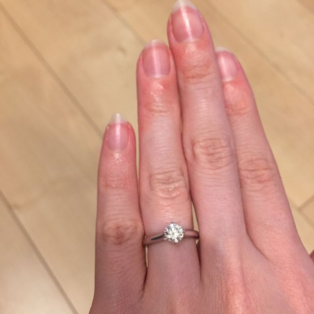 【宝寿堂(ほうじゅどう)の口コミ】 指輪選びでは色んなお店を下見し、半年くらい迷いに迷いましたが、最終的…