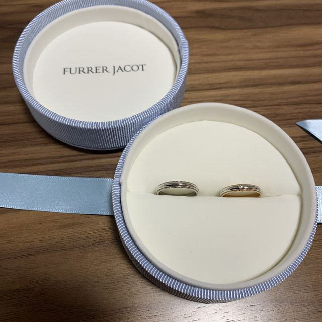 【【閉業】フラー・ジャコー(FURRER-JACOT)の口コミ】 フラー・ジャコーの結婚指輪は、デザインが繊細でとても綺麗いだなと思い…