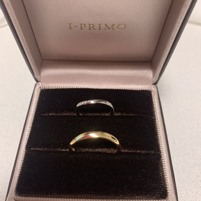 【アイプリモ(I-PRIMO)の口コミ】 ウェーブがかかっていて
サイドにダイヤが光っているデザインで
飽きない…