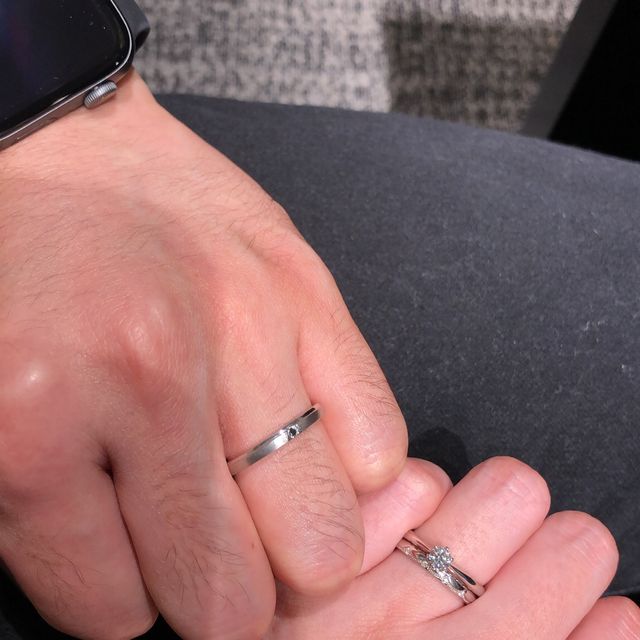 【エクセルコダイヤモンド(EXELCO DIAMOND)の口コミ】 雑誌で見て一目惚れした物で、現在の年齢や今後長くつけると思った時に、…