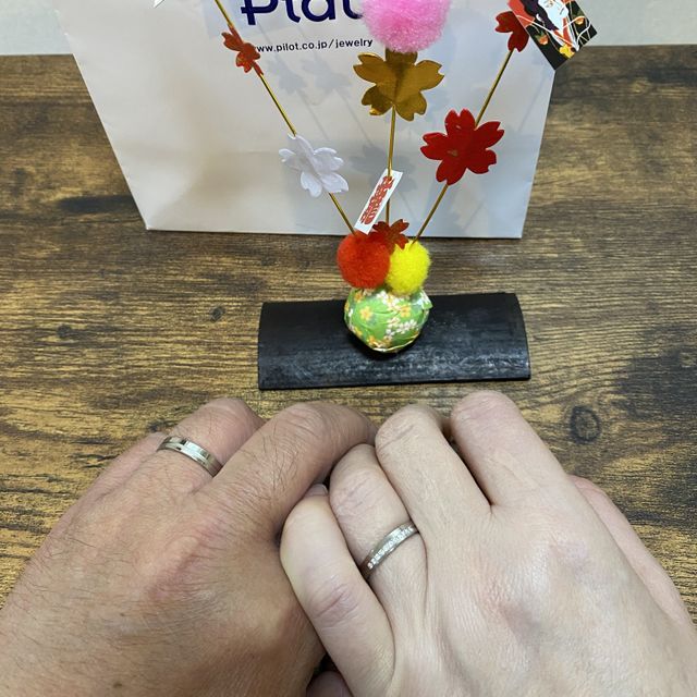 【Ptau(ピトー)の口コミ】 硬質プラチナの材質であり、デザインも斬新で数点気に入ったデザインから…
