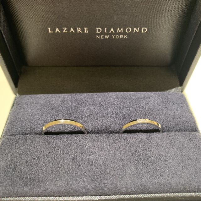 【ラザール ダイヤモンド(LAZARE DIAMOND)の口コミ】 他の店舗にはないスタイリッシュなデザインでした。彼女が一目惚れして自…