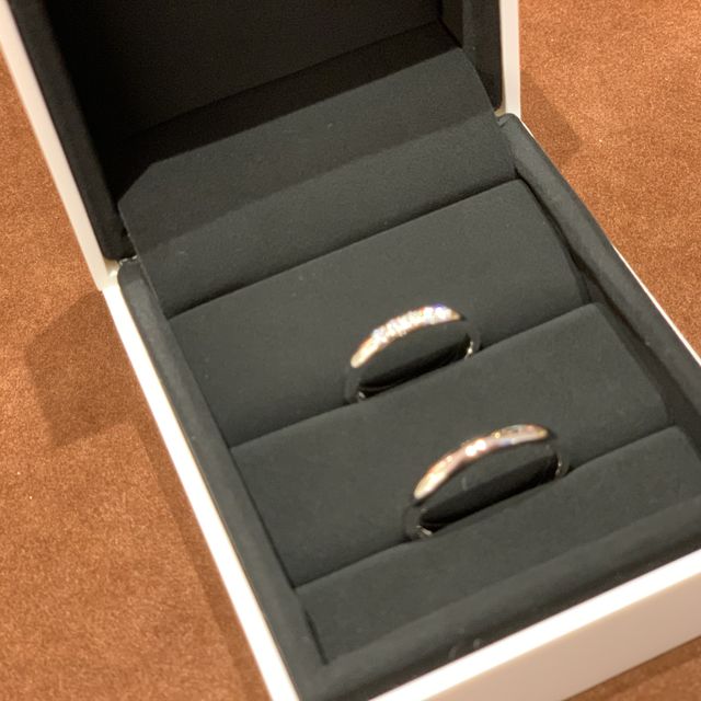 【FOREVERMARK(フォーエバーマーク)の口コミ】 いろんな店舗で指輪を見ましたが、似たようなデザインがたくさんある中で…
