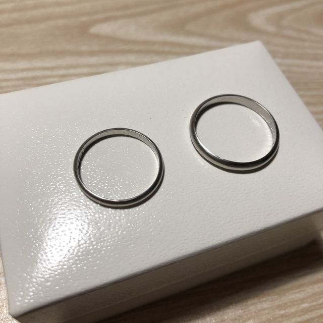 【湘南彫金工房 andfuseの口コミ】 指輪のデザインは、表面平打ちで模様をつけることもできますが、今回はシ…