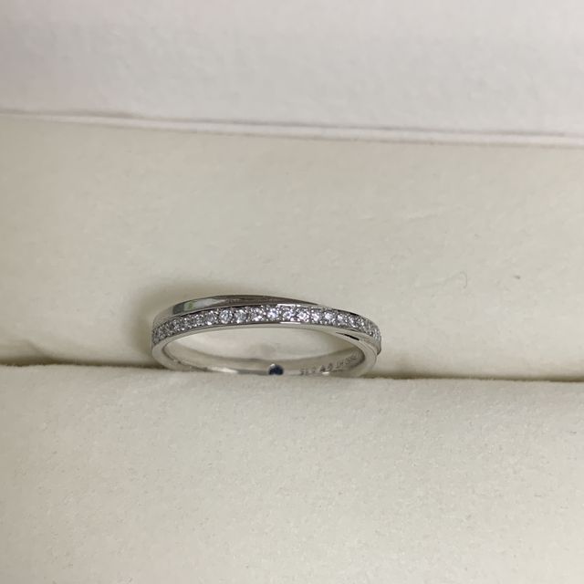 【GALA JEWELRY(ガラジュエリー)の口コミ】 値段もリーズナブルに、プラチナで、ダイヤモンドもたくさん付けることが…