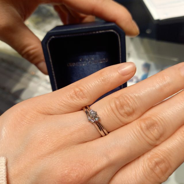 【銀座ダイヤモンドシライシの口コミ】 デザインに一目惚れしました。元々セットリングが良いなと思っていたので…