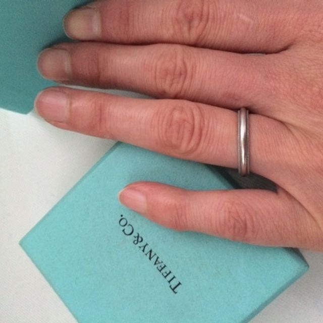 【ティファニー(Tiffany & Co.)の口コミ】 割れることもあると聞いたので、ダイヤなどの石が入っていないもので、少…