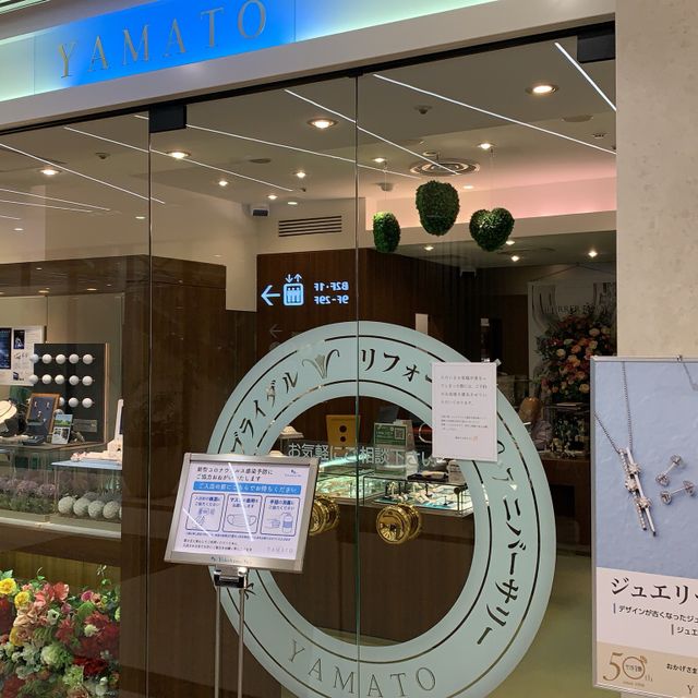 【insembre(インセンブレ)の口コミ】 あまり予算が取れなかったのですが、鍛造プラチナの素晴らしい指輪を選ぶ…