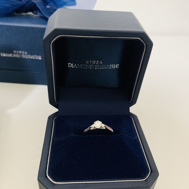 【銀座ダイヤモンドシライシの口コミ】 はじめは他のブランドと似たようなデザインで迷っていましたが、ちょうど…