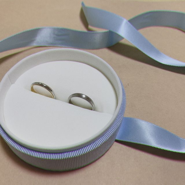 【【閉業】フラー・ジャコー(FURRER-JACOT)の口コミ】 デザインが一番ですが、着けて自然と手を下ろしたときにあまり目立ちすぎ…