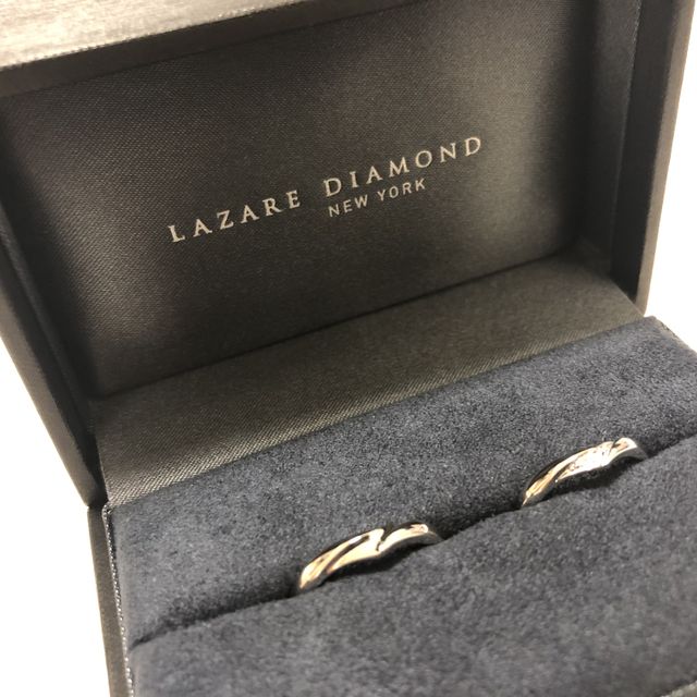 【ラザール ダイヤモンド(LAZARE DIAMOND)の口コミ】 20〜30万で探していて、安くも高くもなく
且つ他と被らないデザインがあっ…