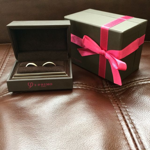 【アイプリモ(I-PRIMO)の口コミ】 手にコンプレックスがあり、指輪が似合うか心配でしたが、とても付け心地…