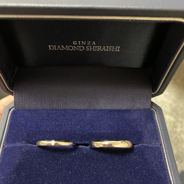 【銀座ダイヤモンドシライシの口コミ】 指輪の決め手は何と言ってもデザインです。シンプルだけどワンポイントの…