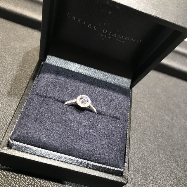 【ラザール ダイヤモンド(LAZARE DIAMOND)の口コミ】 ラザールダイヤモンド京都店のスタッフの対応が良く、その人から特におす…