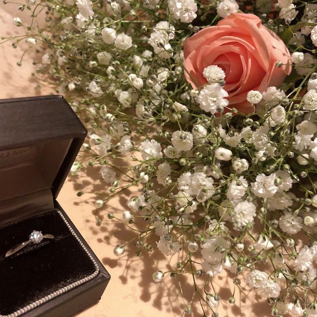 【アイプリモ(I-PRIMO)の口コミ】 将来の旦那さんからのプレゼントです。とっても素敵でした。Tiffanyやカル…