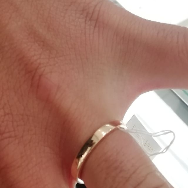 【ヴァンドーム青山(VENDOME AOYAMA)の口コミ】 素材や色や指輪の幅を比べて選び出すので、セミオーダーメイドの気分が味…