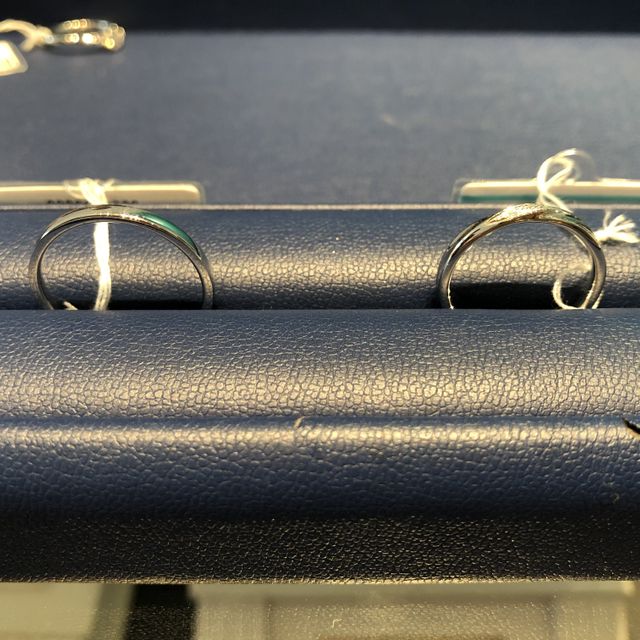 【銀座ダイヤモンドシライシの口コミ】 結婚指輪を購入したかったため、デザインはデザイン、つけ心地を重視しま…
