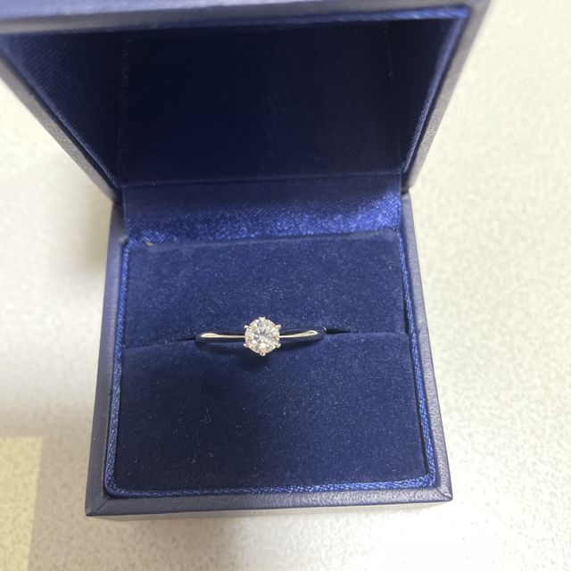 【銀座ダイヤモンドシライシの口コミ】 ダイヤモンドについての説明を受けた上で、ダイヤモンドの輝きが他店と比…